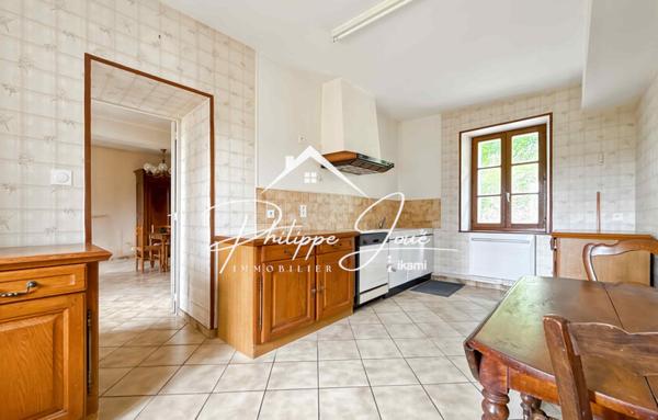 Maison 7 pièces de 165 m2 à Nailly 89100