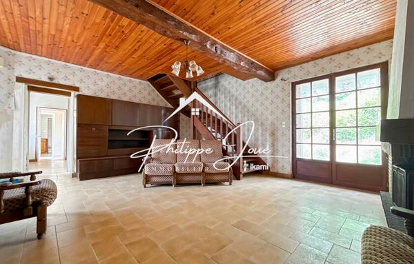 Maison 7 pièces de 165 m2 à Nailly 89100