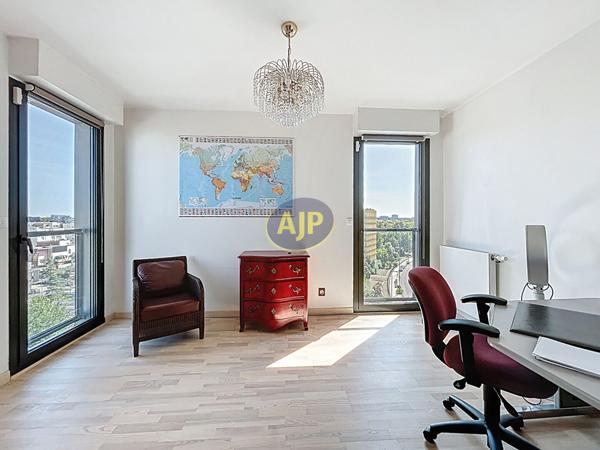 Vente appartement Bordeaux : 530 000 € - AJP Immobilier Bordeaux Nansouty