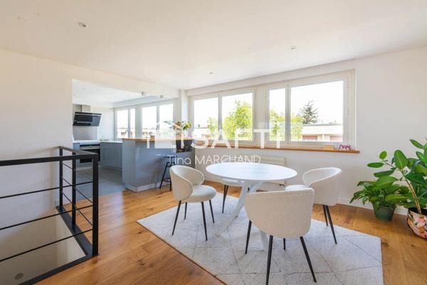 Duplex 5 pièces 123 m2 avec Terrasse couverte de 28 m2 8 m RER