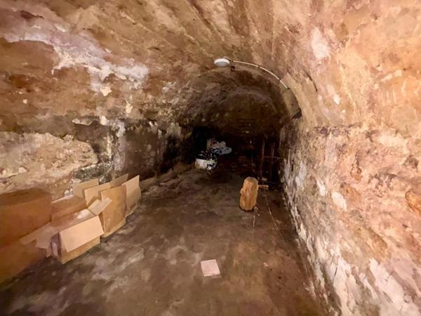 Grand appartement de caractère de 173 m² en plein centre de  Nevers  - Garage - Dépendance - 4 chambres