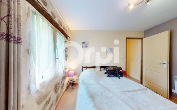 Maison à vendre    5 pièces •  Prunet