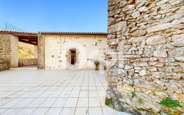 Maison à vendre    5 pièces •  Prunet