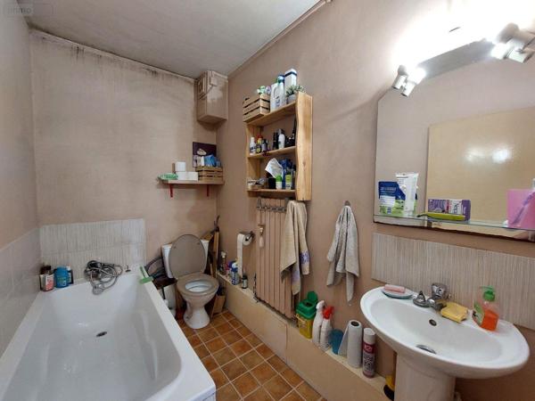 Maison à restaurer à vendre à Mareuil en Périgord en Dordogne (24340), ref : 18113/144