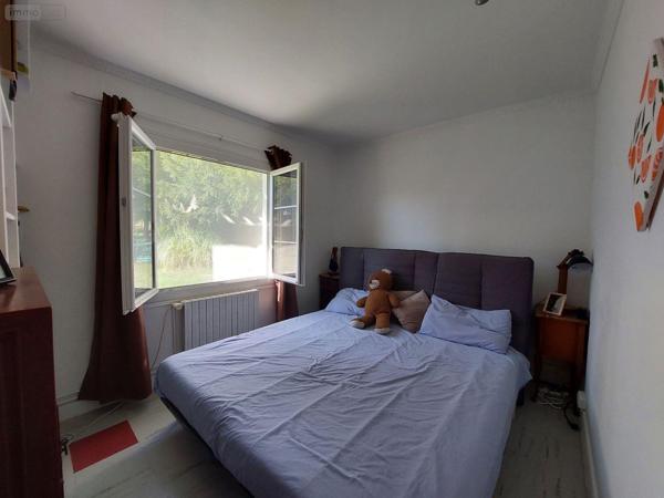 Maison à restaurer à vendre à Mareuil en Périgord en Dordogne (24340), ref : 18113/144