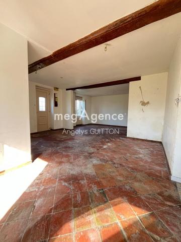 Maison à Beaumont-sur-Sarthe, 72170 - 5 pièces 106m²