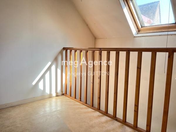 Maison à Beaumont-sur-Sarthe, 72170 - 5 pièces 106m²