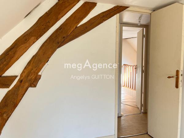 Maison à Beaumont-sur-Sarthe, 72170 - 5 pièces 106m²