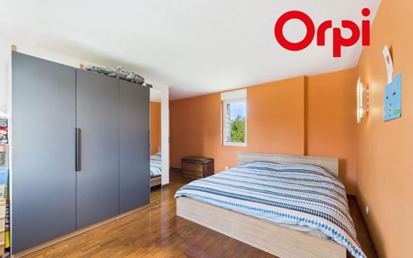 Maison à vendre    5 pièces •  Bernay