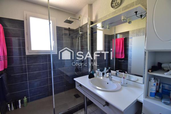 T3 dernier étage avec vues et terrasses à Digne 04