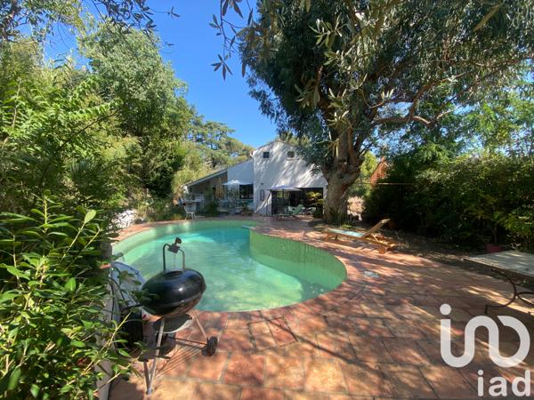 Maison à vendre 8 pièces 240 m² Toulon