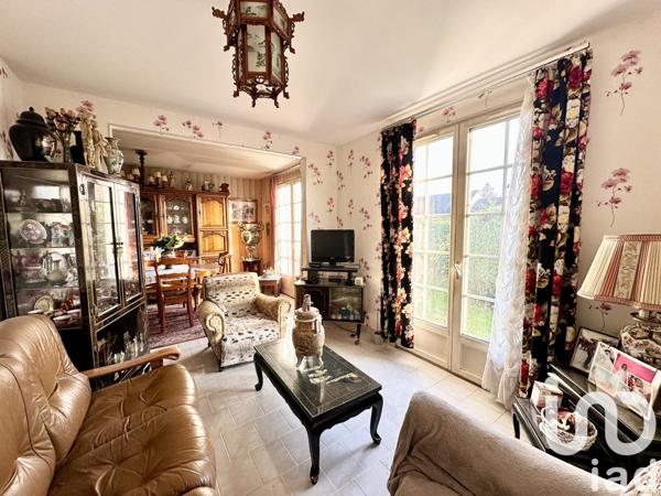 Maison 5 pièces de 120 m² à Les Ageux (60700)