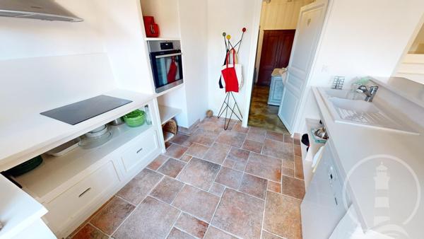 Rare au centre du village