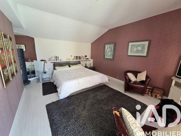 Maison à vendre 5 pièces 288 m² Cosnac