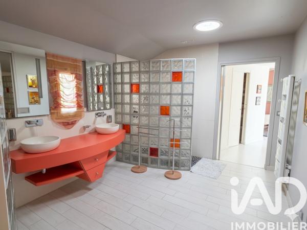 Maison à vendre 5 pièces 288 m² Cosnac