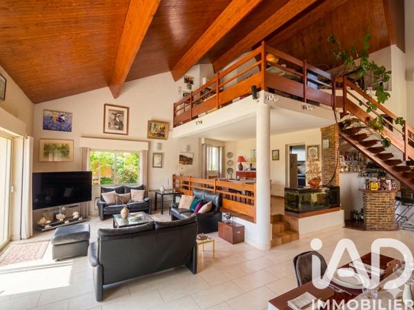Maison à vendre 5 pièces 288 m² Cosnac