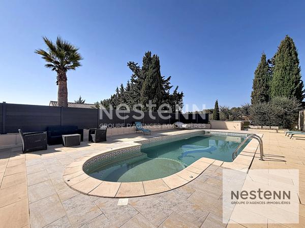 A vendre maison familiale de 7 pièces sur terrain de 980 m² avec piscine et garage au Domaine des Oliviers à Castelnau-le-Lez