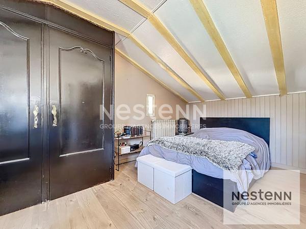 A vendre maison familiale de 7 pièces sur terrain de 980 m² avec piscine et garage au Domaine des Oliviers à Castelnau-le-Lez