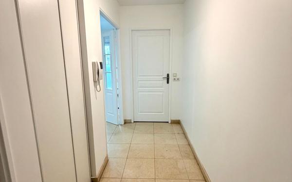 Appartement à vendre    2 pièces •  Villemomble