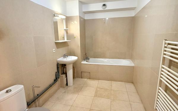 Appartement à vendre    2 pièces •  Villemomble