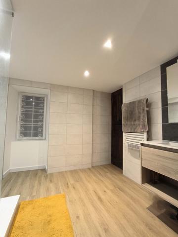 À vendre - Ferme, 5 pièces située à Arette (64570)