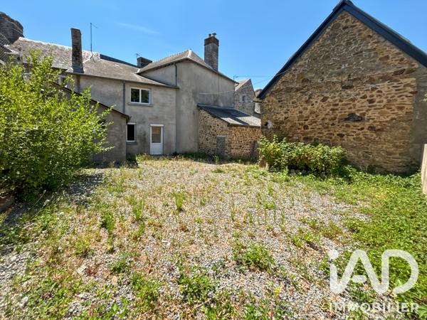 Maison à vendre 6 pièces 128 m² Courcité