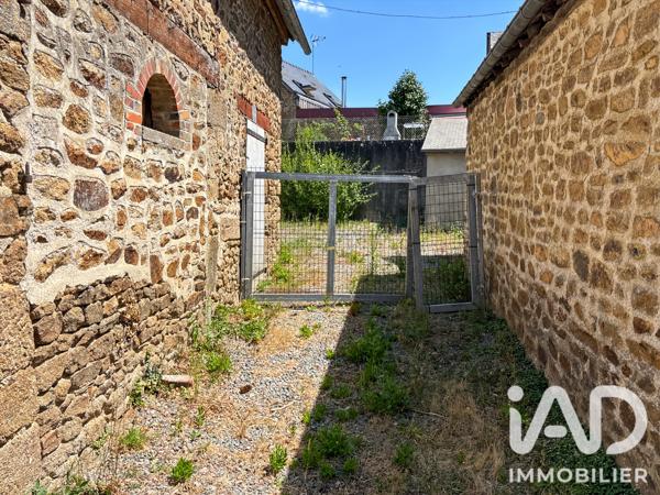 Maison à vendre 6 pièces 128 m² Courcité