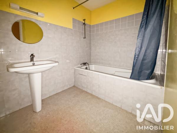 Maison à vendre 6 pièces 128 m² Courcité