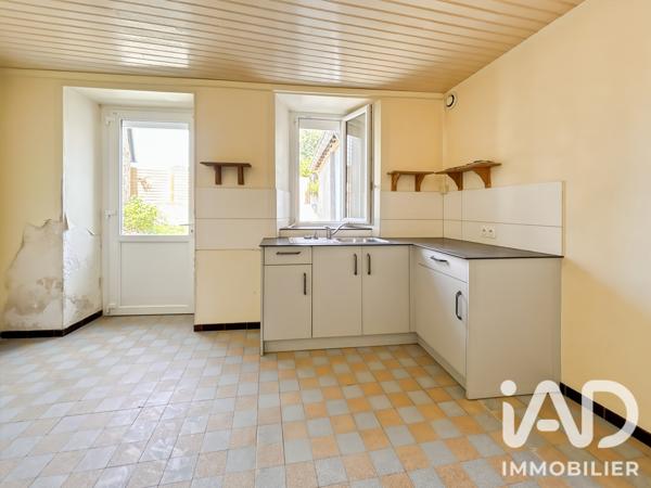 Maison à vendre 6 pièces 128 m² Courcité