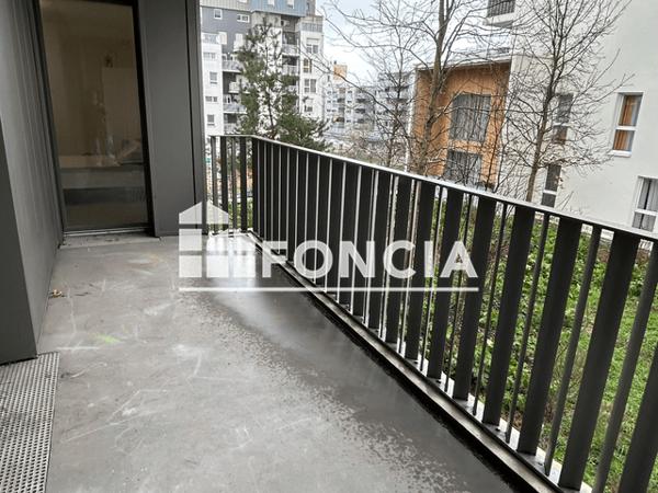 Location Appartement meublé 2 pièces 44.43 m² - COURS DU QUEBEC Bordeaux 33000
