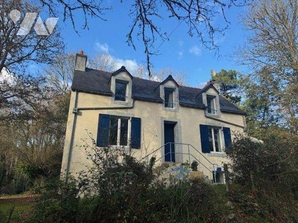 A vendre maison MOELAN SUR MER (29)

Maison ancienne rénovée située au pied de l'Anse de Brig...