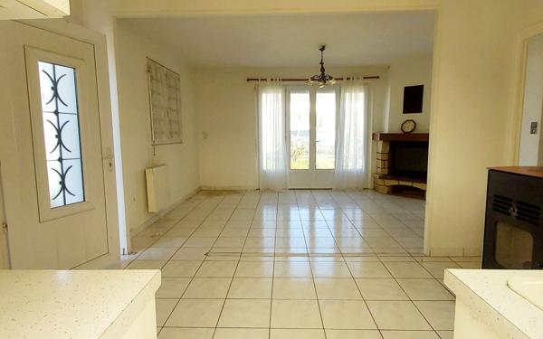 Maison à vendre    4 pièces •  Port-des-Barques