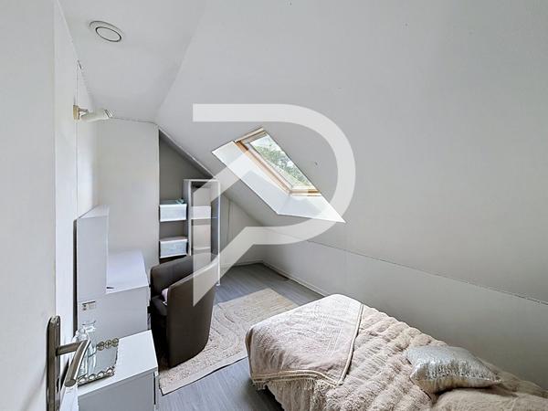 Maison 8 pièces 102.09 m2