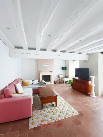 Maison à vendre 8 pièces de 224 m²