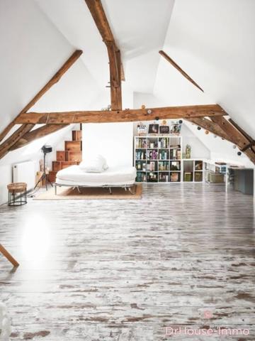 Maison à vendre 8 pièces de 224 m²