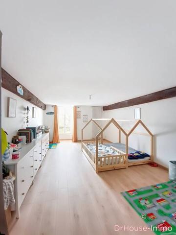 Maison à vendre 8 pièces de 224 m²
