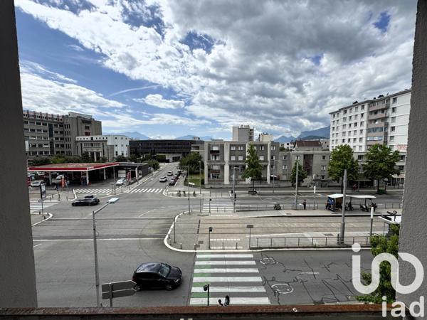 Appartement à vendre 4 pièces 66 m² Grenoble