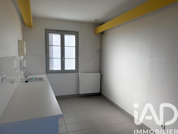 Maison à vendre 7 pièces 230 m² Bourbon-Lancy