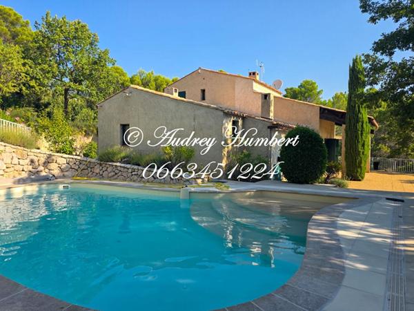 EXCLUSIVITE à MANOSQUE, Quartier PINÈDE, VILLA T6, 152 m², DE CARACTÈRE AVEC PISCINE SUR 2 000 M² DE TERRAIN