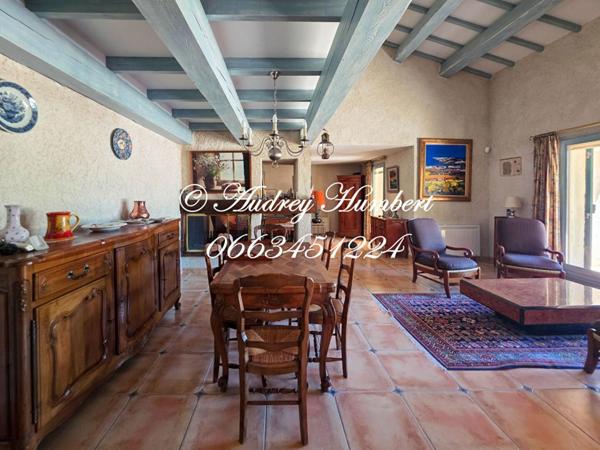 EXCLUSIVITE à MANOSQUE, Quartier PINÈDE, VILLA T6, 152 m², DE CARACTÈRE AVEC PISCINE SUR 2 000 M² DE TERRAIN