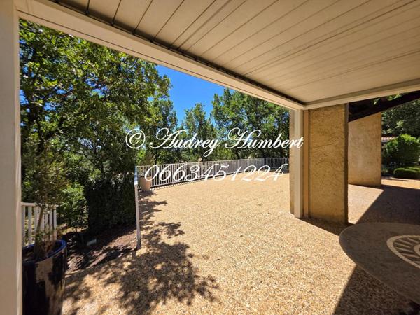 EXCLUSIVITE à MANOSQUE, Quartier PINÈDE, VILLA T6, 152 m², DE CARACTÈRE AVEC PISCINE SUR 2 000 M² DE TERRAIN