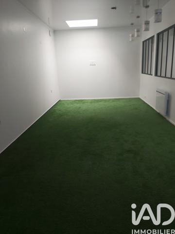 Immeuble à vendre 243 m² Sens