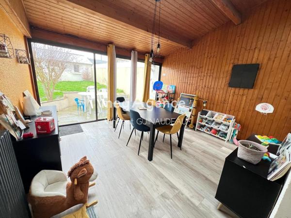 Maison à CHOLET, 49300 - 4 pièces 87m²