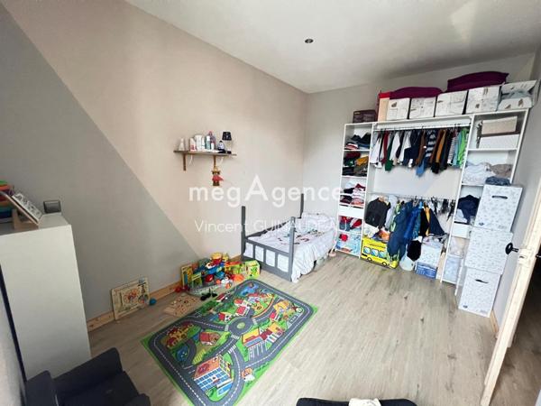Maison à CHOLET, 49300 - 4 pièces 87m²