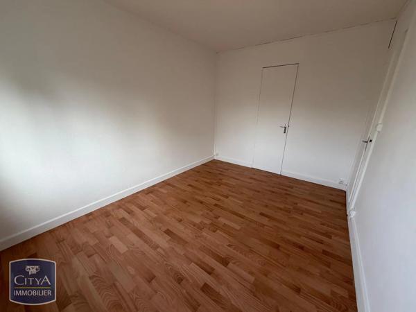 Appartement à louer 3 pièces 54.13m² Châteauroux (36000)