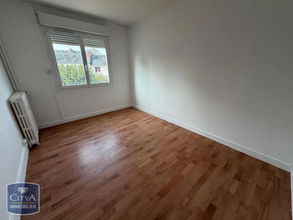Appartement à louer 3 pièces 54.13m² Châteauroux (36000)