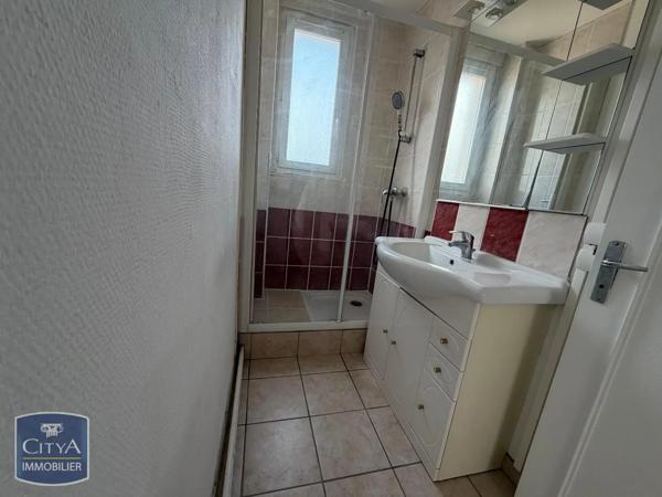 Appartement à louer 3 pièces 54.13m² Châteauroux (36000)