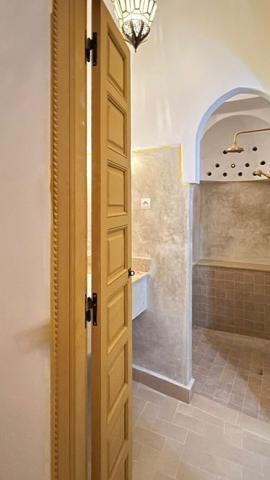 A VENDRE Riad d'Exception Entièrement Rénové - Riad Zitoun, Marrakech 210m2