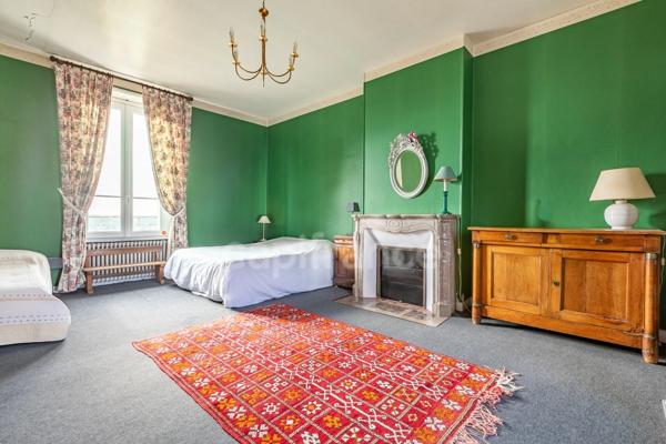 Propriété à vendre à 6 km de Soissons (02)