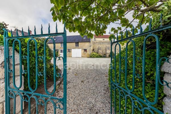 Propriété à vendre à 6 km de Soissons (02)